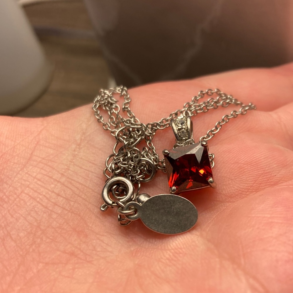 Silver ruby necklace - Picture 2 of 2